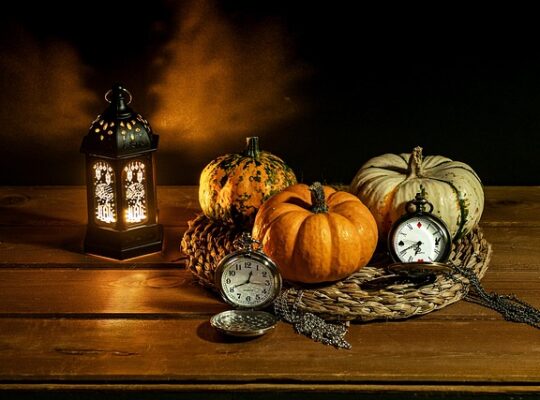 Miljøvenlig fliserens: Grønne metoder til rene udendørsarealer